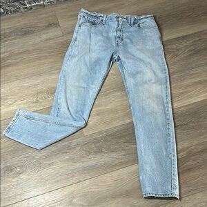 listing-status-banner